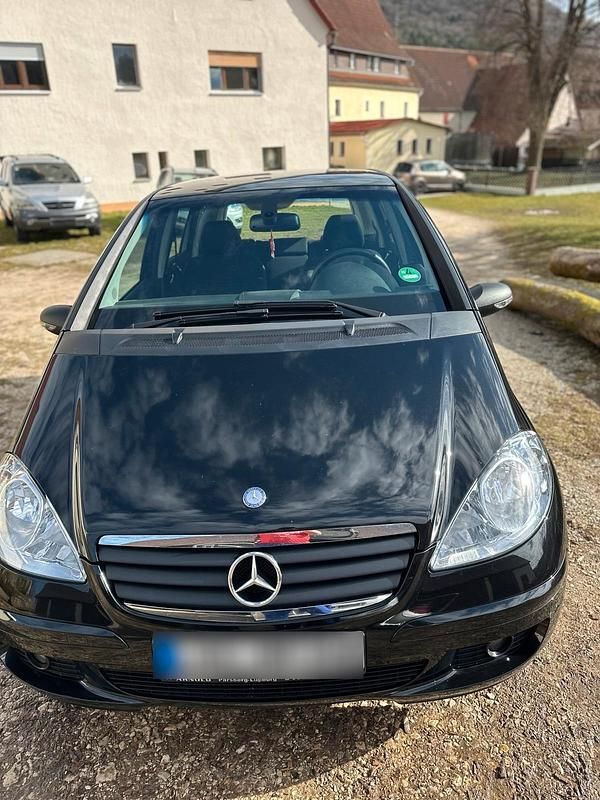 Gebraucht Mercedes A150 95 PS (69 kW) 2007 Schwarz Kleinwagen