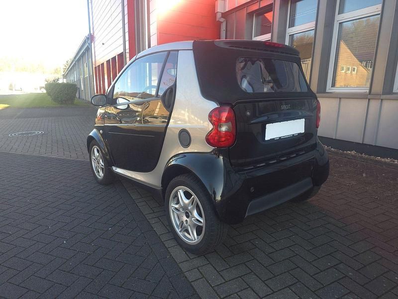 Gebraucht Smart ForTwo Cabrio 45 PS (33 kW) 2003 Schwarz Cabrio