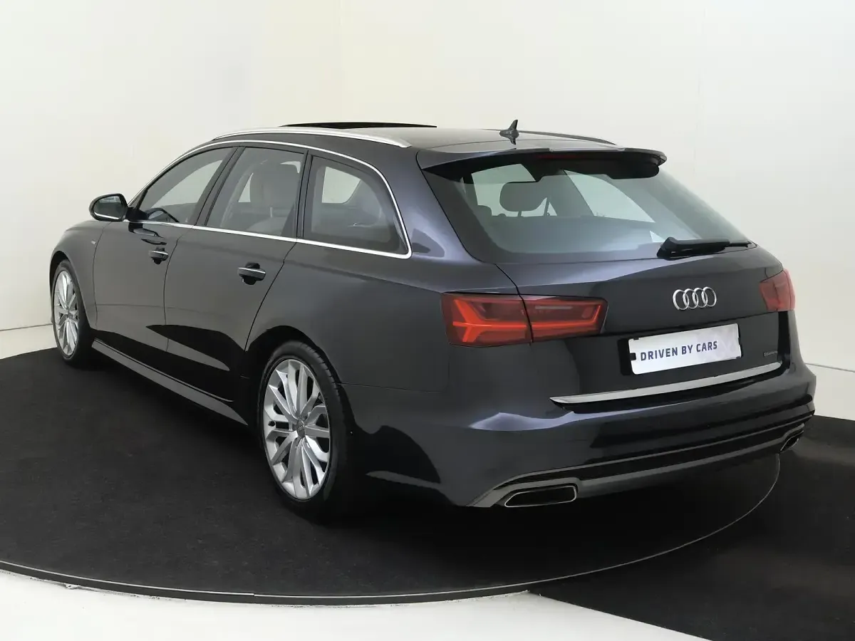 Gebraucht Audi A6 S-Line 272 PS (200 kW) 2016 Blau Kombi