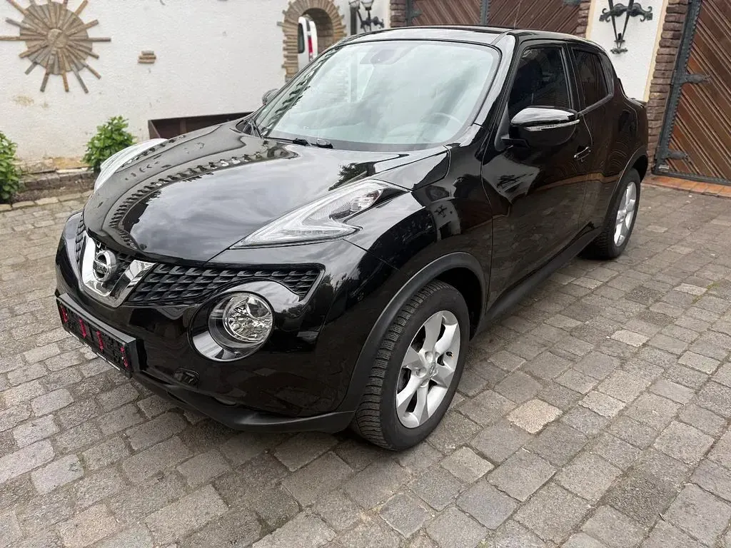 Gebraucht Nissan Juke N-Connecta 116 PS (85 kW) 2016 Schwarz SUV
