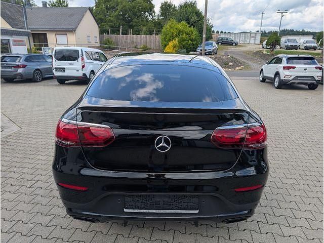 Gebraucht Mercedes 200 AMG line Plus 197 PS (144 kW) 2023 Coupé