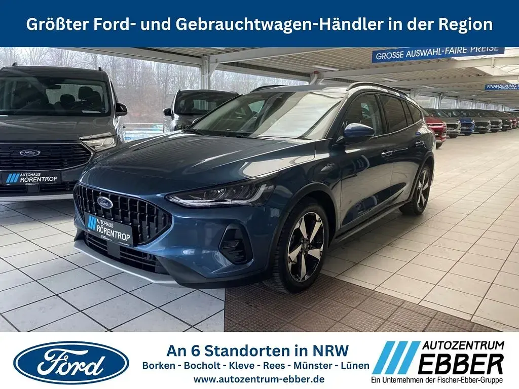 Usata Ford Focus Active 116 CV (85 kW) 2024 Blu Berlina