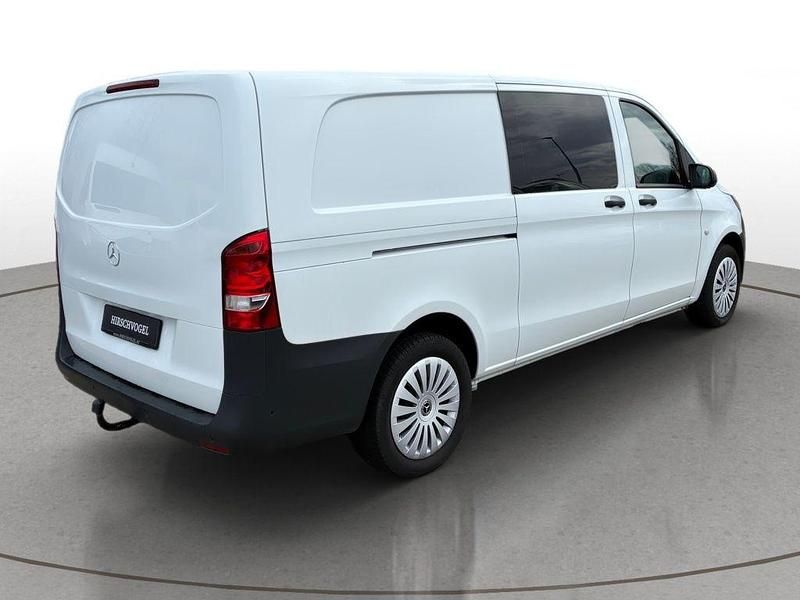 Gebraucht Mercedes Vito 163 PS (119 kW) 2018 Weiß Van