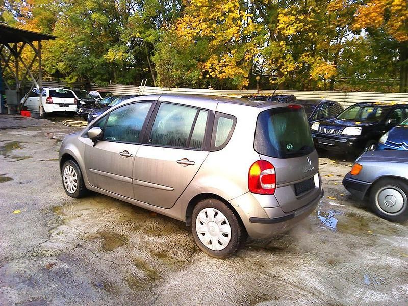 Gold Gebraucht 2009 Renault Modus LIMITED Van / Kleinbus | 1.111 € (Fairer Preis) - Bild 1/4