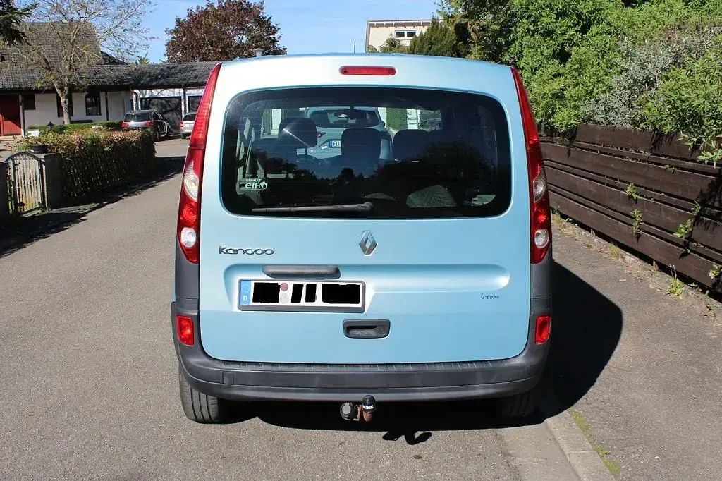 Gebraucht Renault Kangoo Expression 106 PS (77 kW) 2008 Blau Van / Kleinbus