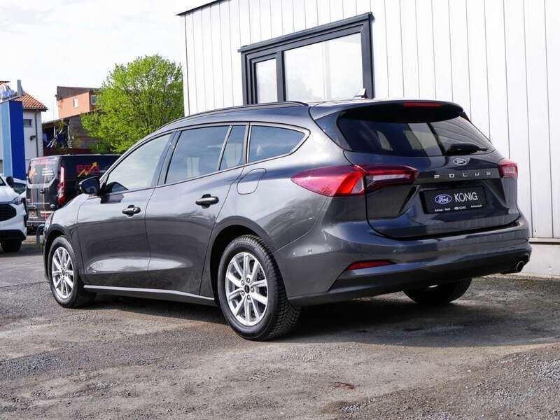 Gebraucht Ford Focus Cool & Connect 101 PS (74 kW) 2022 Magnetic (grau) Kombi