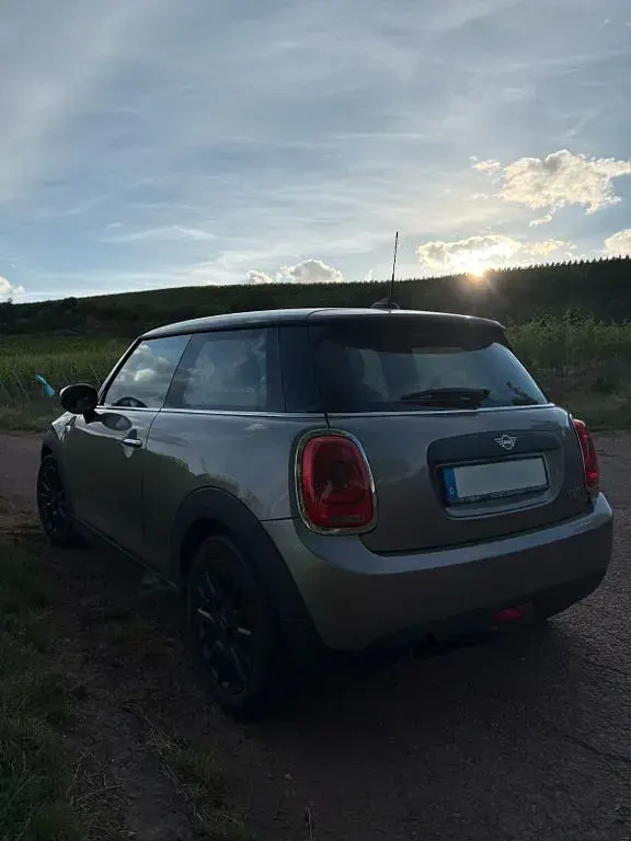 Gebraucht Mini ONE 102 PS (75 kW) 2020 Grau Kleinwagen