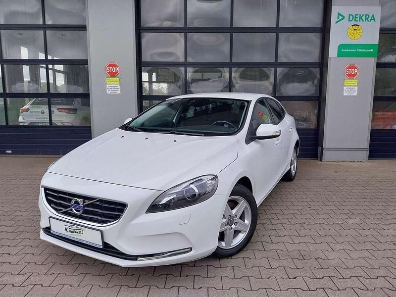 Ice white Gebraucht 2014 Volvo V40 You! Kombi | 11.989 € (Etwas zu teuer) - Bild 1/4