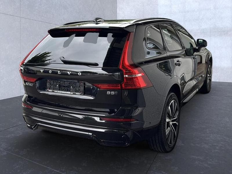 Gebraucht Volvo XC60 Ultimate 173 PS (127 kW) 2022 Schwarz SUV