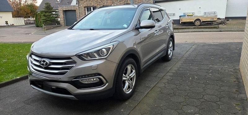 Gebraucht 2018 Hyundai Santa Fe Premium SUV | 14.600 € (Guter Preis) - Bild 1/4