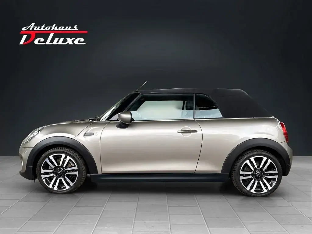Gebraucht Mini One Cabriolet Chili 102 PS (75 kW) 2019 Melting silver Cabrio