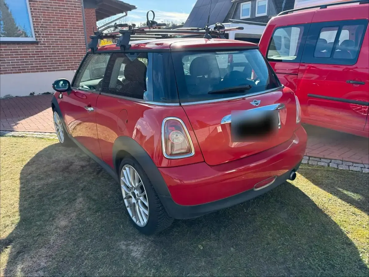 Gebraucht Mini ONE 75 PS (55 kW) 2009 Rot Kleinwagen
