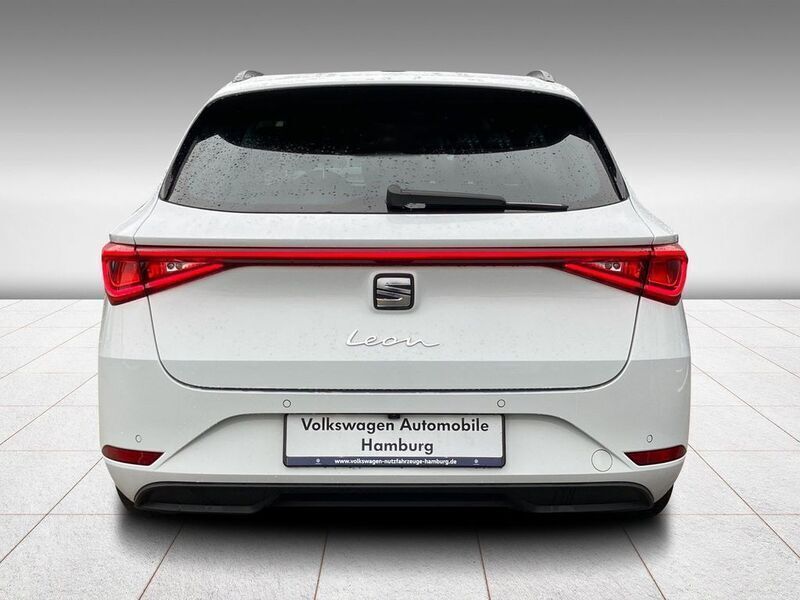 Gebraucht Seat Leon Style 150 PS (110 kW) 2022 Nevada weiss (metallic) Kombi