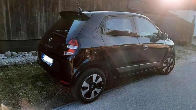Gebraucht Renault Twingo Dynamique 71 PS (52 kW) 2015 Schwarz Kleinwagen