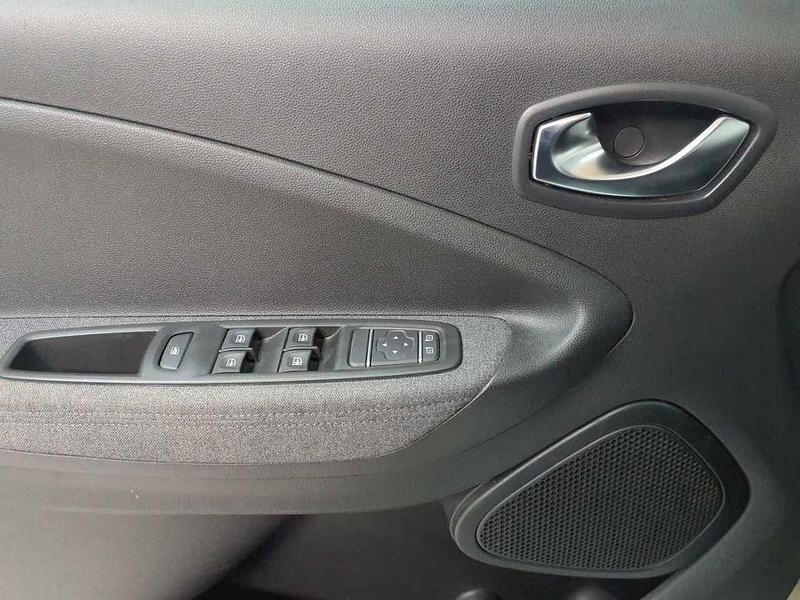 Gebraucht Renault Zoe Evolution 100 kW (136 PS) 2023 Arktisweiß Kleinwagen