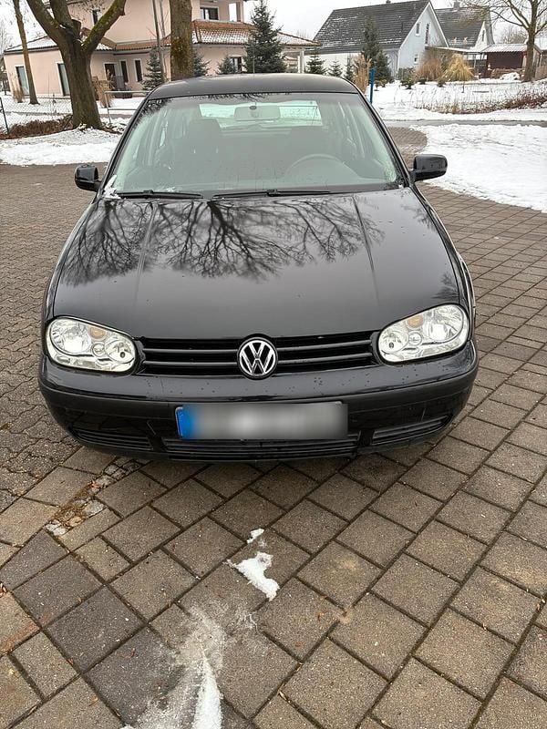 Gebraucht VW Golf IV 2003 Schwarz Kleinwagen