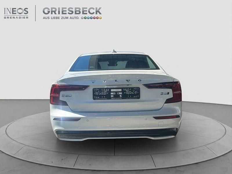 Gebraucht Volvo S60 Ultimate 250 PS (183 kW) 2023 Crystalweiss perleffekt (metallic) Limousine
