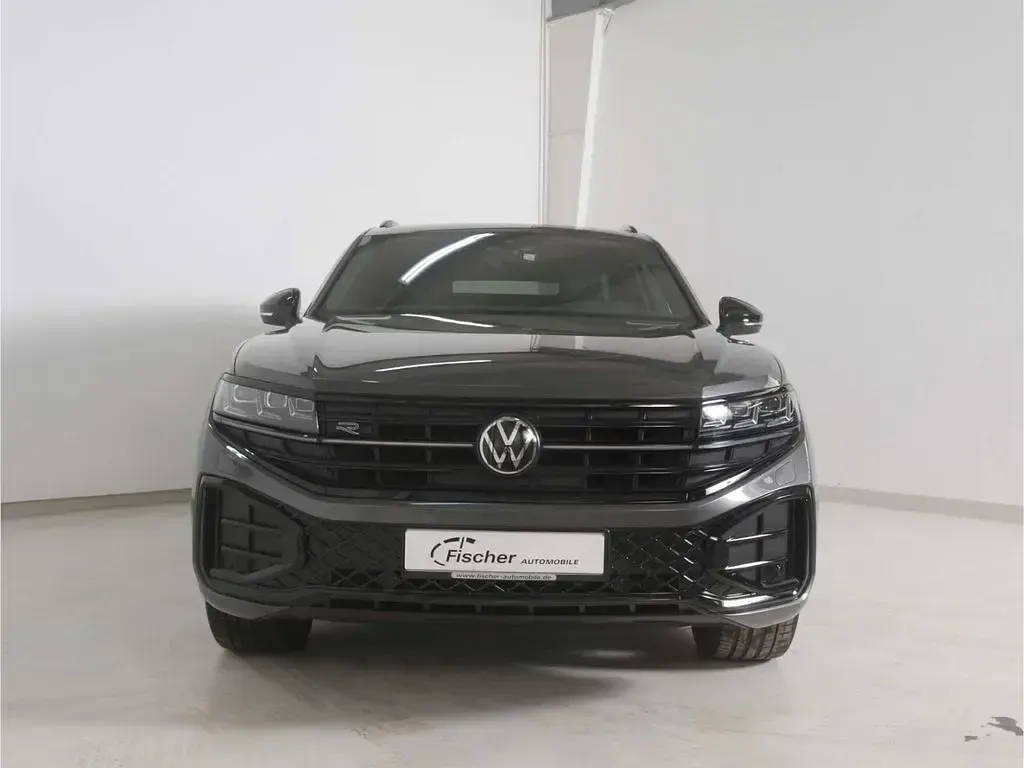 Gebraucht VW Touareg Style 286 PS (210 kW) 2025 Grau SUV