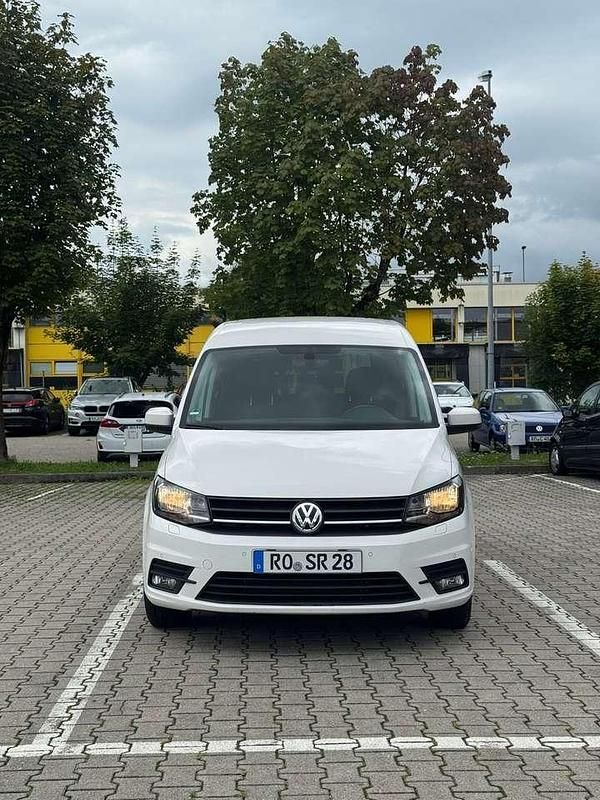 Weiß Gebraucht 2020 VW Caddy Trendline Van / Kleinbus | 18.000 € (Etwas zu teuer) - Bild 1/4