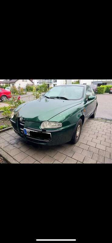 Gebraucht 2002 Alfa Romeo 147 Distinctive Kleinwagen | 700 € (Superpreis) - Bild 1/2