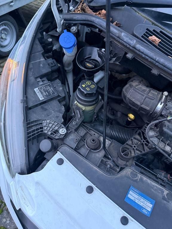 Gebraucht Ford Transit Custom 105 PS (77 kW) 2018 Weiß Limousine