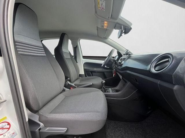 Używany VW up! move up! 65 KM (47 kW) 2022 Biały Hatchback