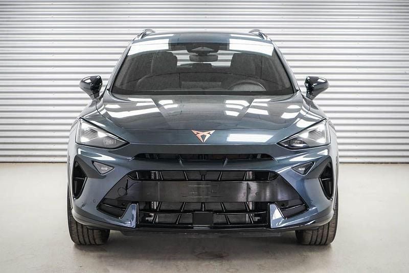 Neu Cupra Formentor 150 PS (110 kW) 2026 Grau SUV