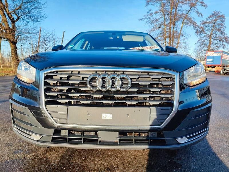 Second-hand Audi Q2 Basis 116 CP (85 kW) 2019 Negru SUV