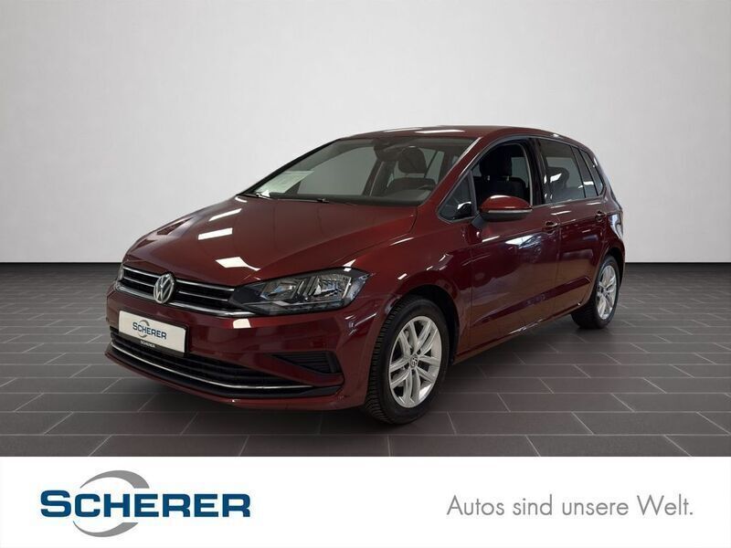 Rot Gebraucht 2018 VW Golf Sportsvan Comfortline Van / Kleinbus | 14.800 € (Fairer Preis) - Bild 1/4