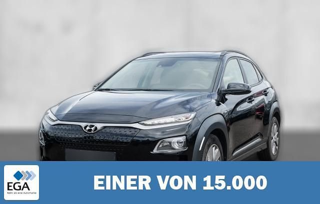 Gebraucht Hyundai Kona Style 150 kW (204 PS) 2021 Schwarz metallic SUV