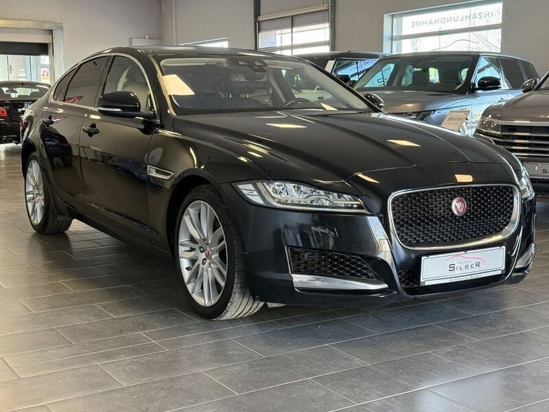 Gebraucht Jaguar XF Prestige 301 PS (221 kW) 2017 Schwarz Limousine
