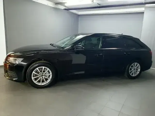 Gebraucht Audi A6 Comfort 204 PS (150 kW) 2022 Schwarz Kombi