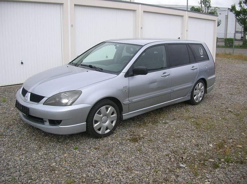 Coolsilber (m) Gebraucht 2007 Mitsubishi Lancer Intense Kombi | 1.450 € (Guter Preis) - Bild 1/4
