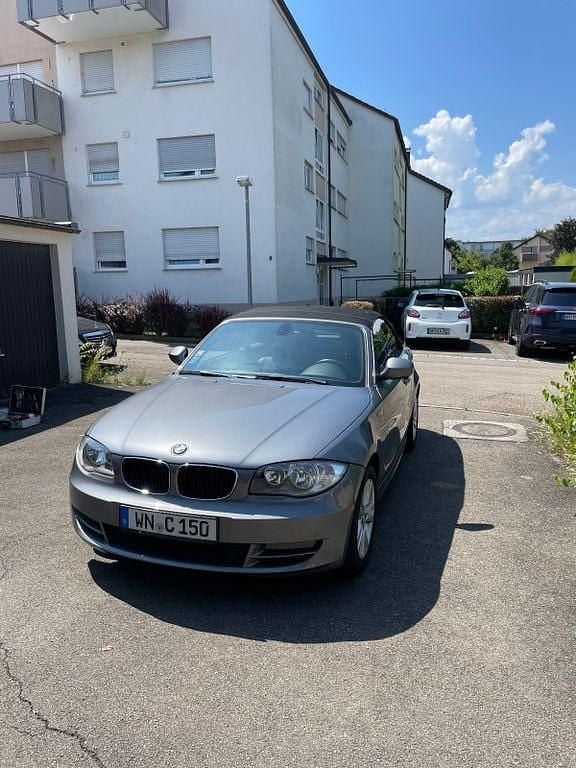 Gebraucht BMW 118 Cabriolet 143 PS (105 kW) 2010 Grau Cabrio