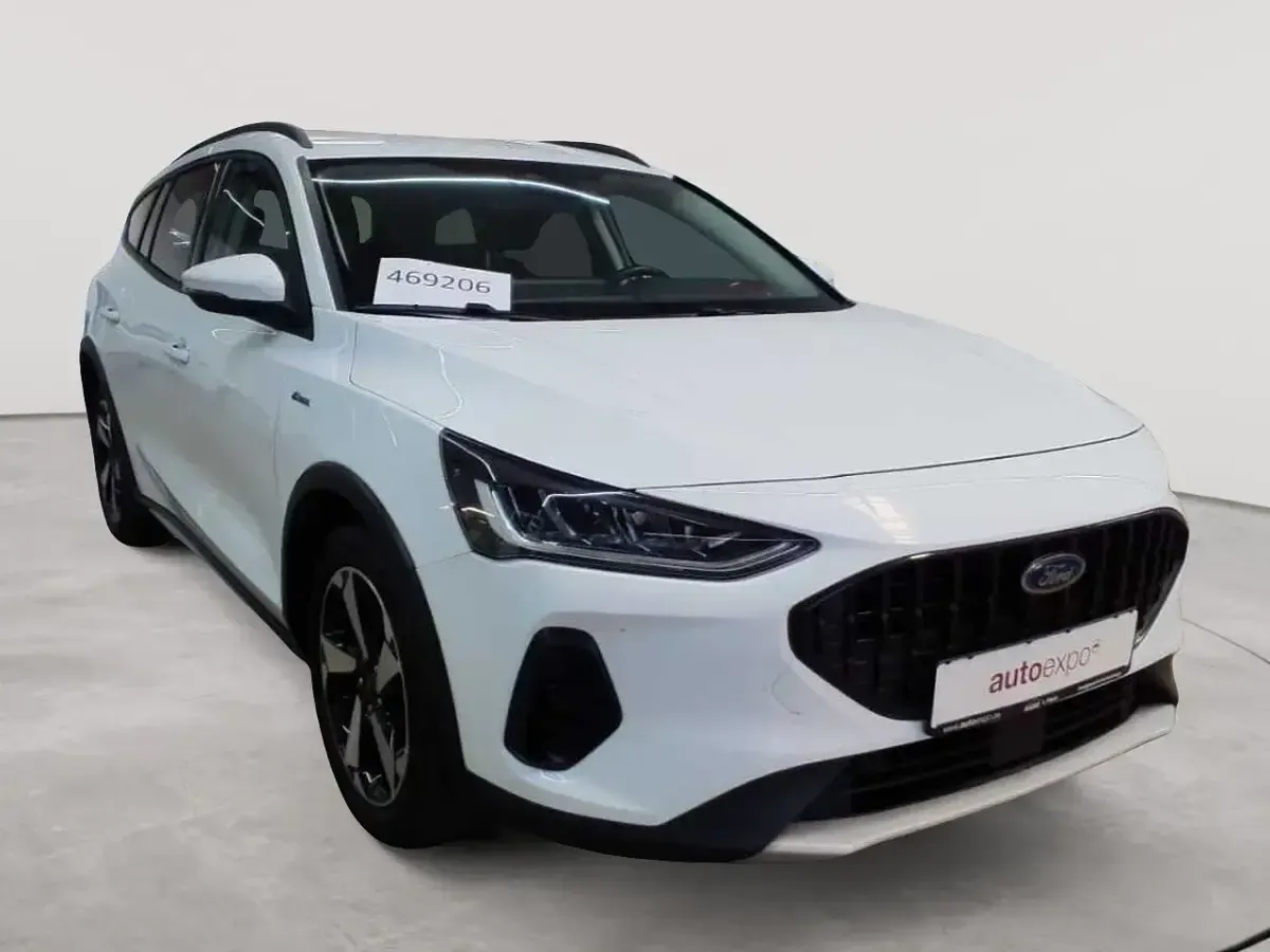Gebraucht Ford Focus Active X 120 PS (88 kW) 2022 Kombi