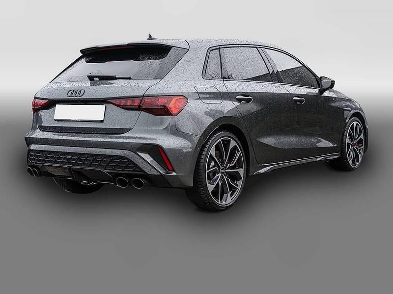 Gebraucht Audi S3 333 PS (244 kW) 2025 Grau Limousine