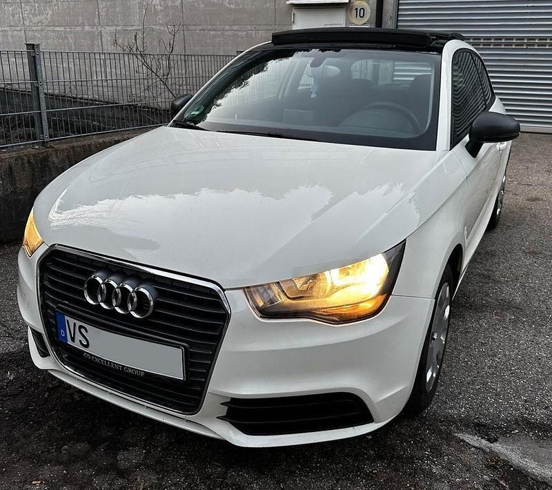 Gebraucht Audi A1 Ambiente 90 PS (66 kW) 2011 Weiß Kleinwagen