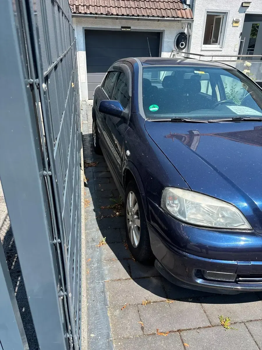 Gebraucht Opel Astra 116 PS (85 kW) 1999 Blau Limousine