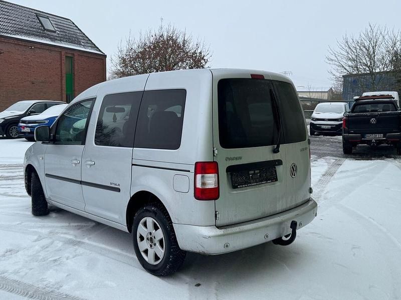 Gebraucht VW Caddy Style 105 PS (77 kW) 2009 Silber Van / Kleinbus