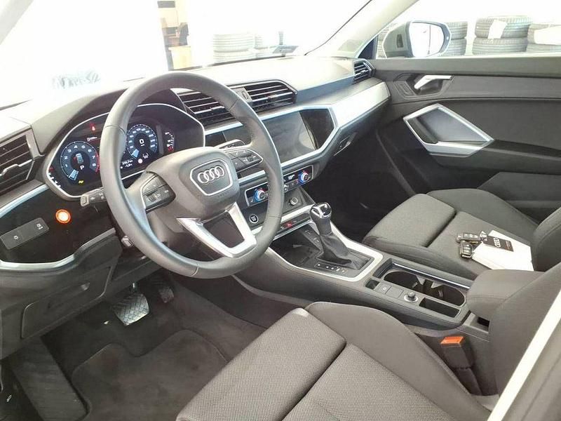 Gebraucht Audi Q3 Advanced 150 PS (110 kW) 2024 Chronosgrau metallic SUV