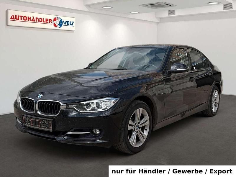 Schwarz Gebraucht 2014 BMW 320 Sport Line Limousine | 13.699 € (Superpreis) - Bild 1/3