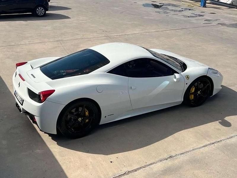 Gebraucht Ferrari 458 570 PS (419 kW) 2011 Weiß Coupé