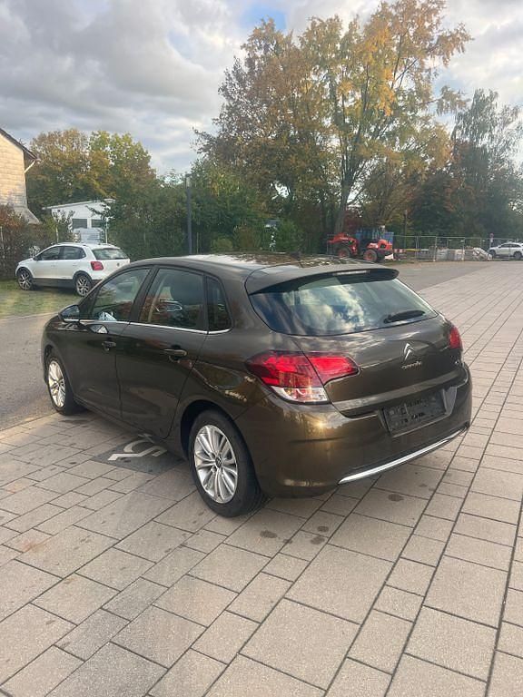 Braun Gebraucht 2015 Citroën C4 PureTech Limousine | 4.999 € (Superpreis) - Bild 1/4
