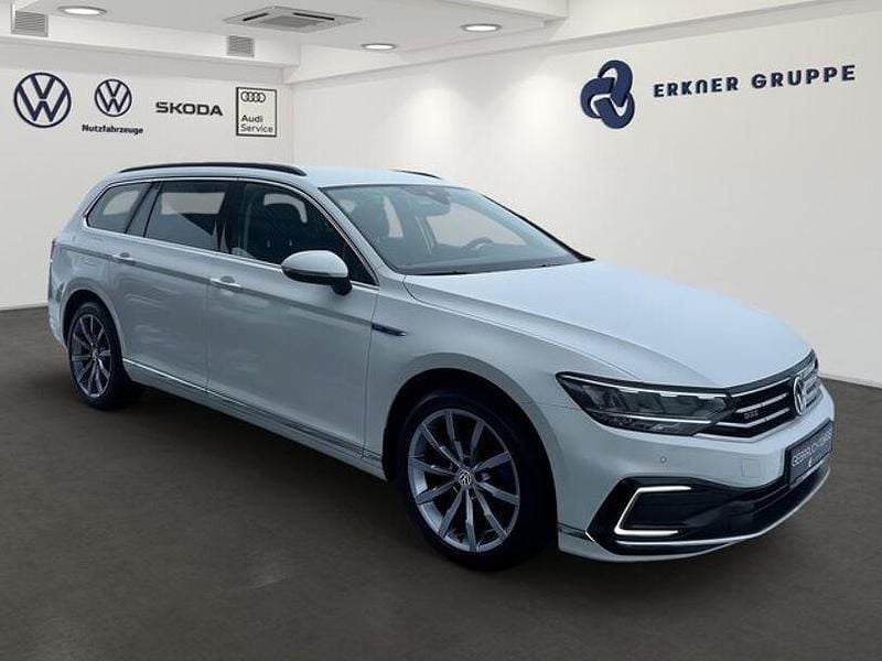 Gebraucht VW Passat GTE 156 PS (114 kW) 2021 Weiß Kombi