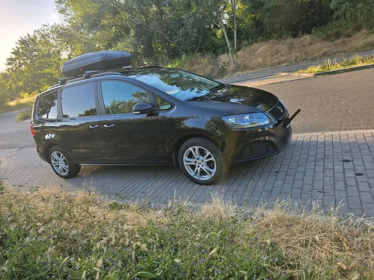 Gebraucht Seat Alhambra 140 PS (102 kW) 2012 Schwarz Van / Kleinbus