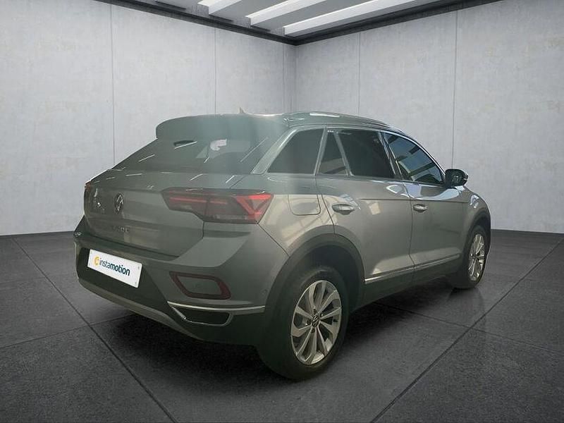 Gebraucht VW T-Roc 150 PS (110 kW) 2023 Silber SUV