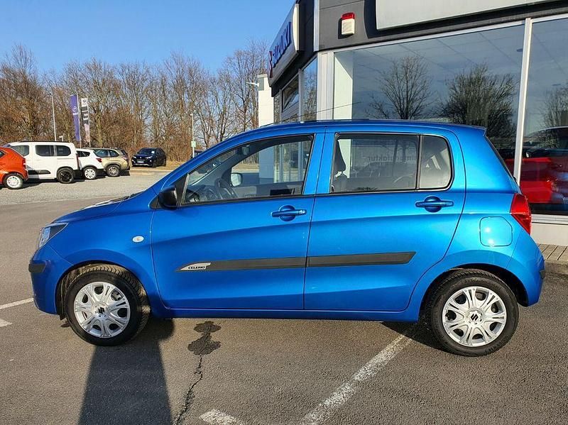 Gebraucht Suzuki Celerio Club 68 PS (50 kW) 2015 Cerulean blue pearl metallic Kleinwagen