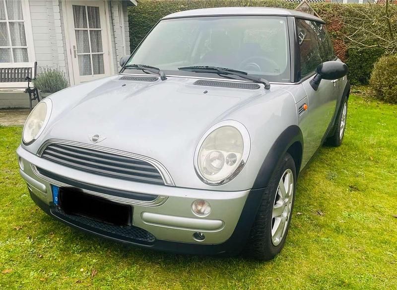Grau Gebraucht 2004 Mini ONE Kleinwagen | 1.400 € (Superpreis) - Bild 1/4