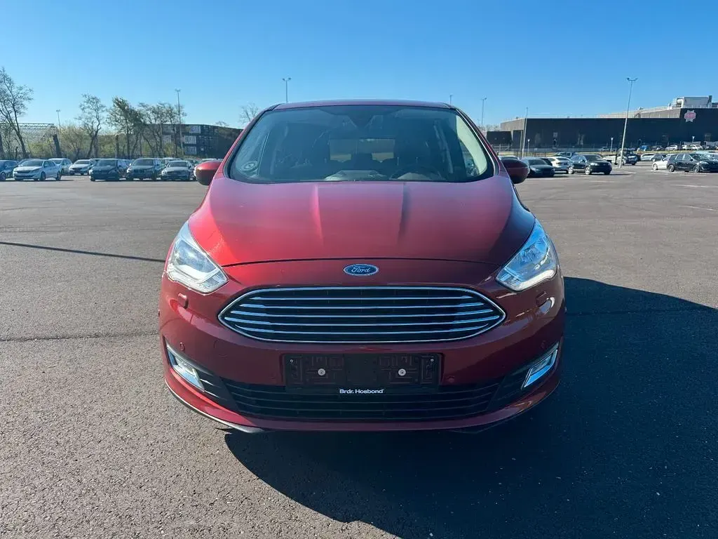 Gebraucht Ford C-MAX Titanium 150 PS (110 kW) 2017 Rot Van / Kleinbus