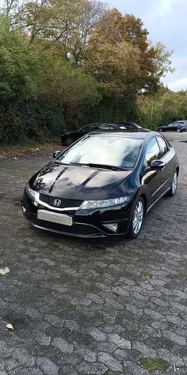 Schwarz Gebraucht 2009 Honda Civic Comfort Limousine | 7.000 € (Fairer Preis) - Bild 1/4